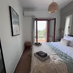 فيلة Nova S.r Sea View *