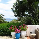 Nova S.r Sea View *