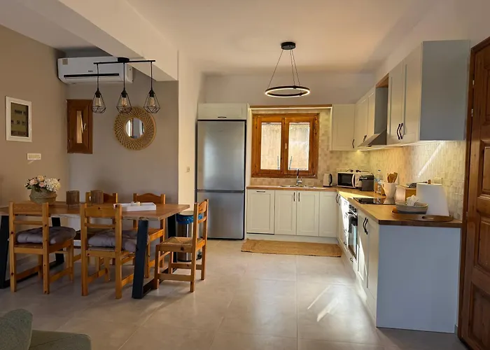 Nova S.r Sea View Villa *