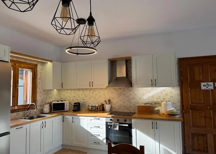 Nova S.r Sea View Villa Porto Heli