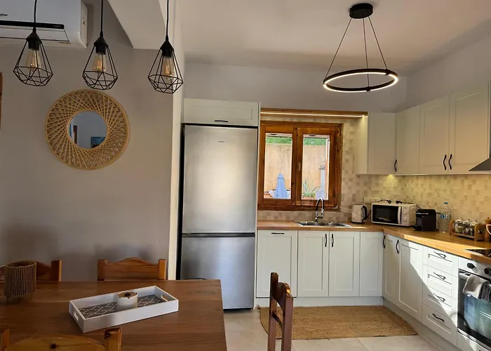 Nova S.r Sea View Villa