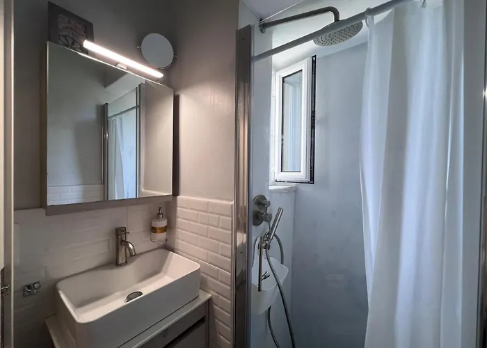 Nova S.r Sea View Villa