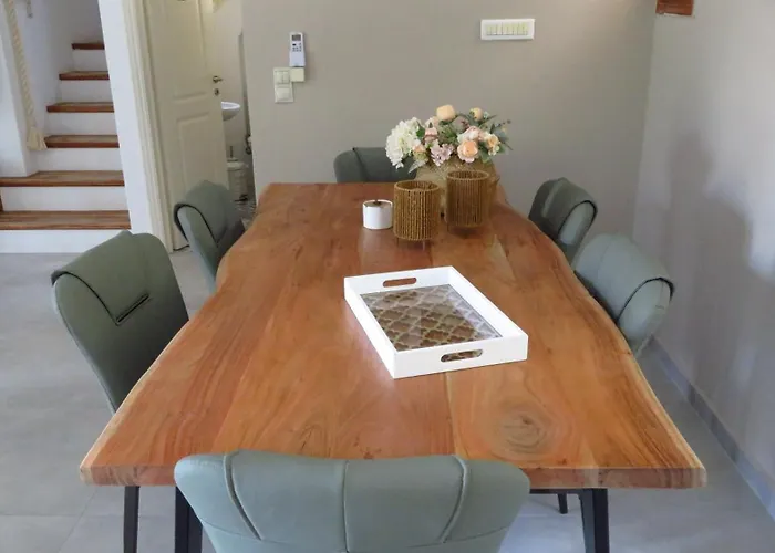 Nova S.r Sea View * Porto Heli